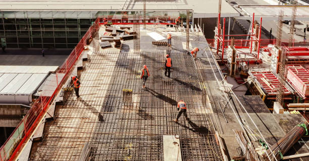 Best Driveway Concrete Repair  in Middlebury, IN