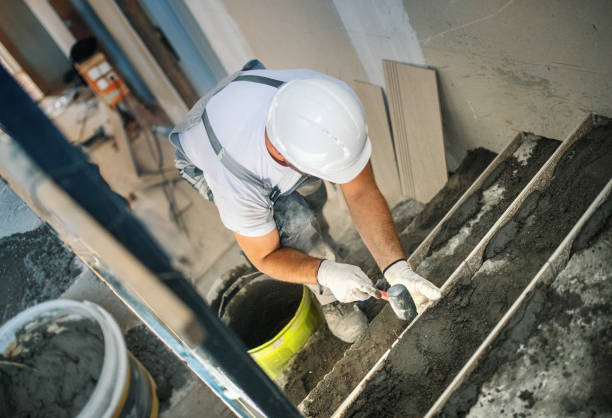 Best Concrete Walkway Installation  in Middlebury, IN
